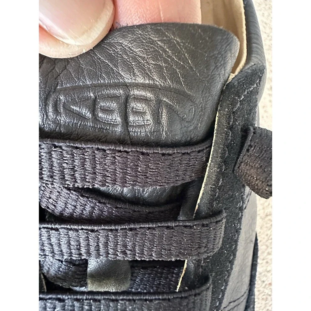 KEEN KNX T-Toe Men’s 8 M Black Leather Suede Minimalist Sneakers 1030622